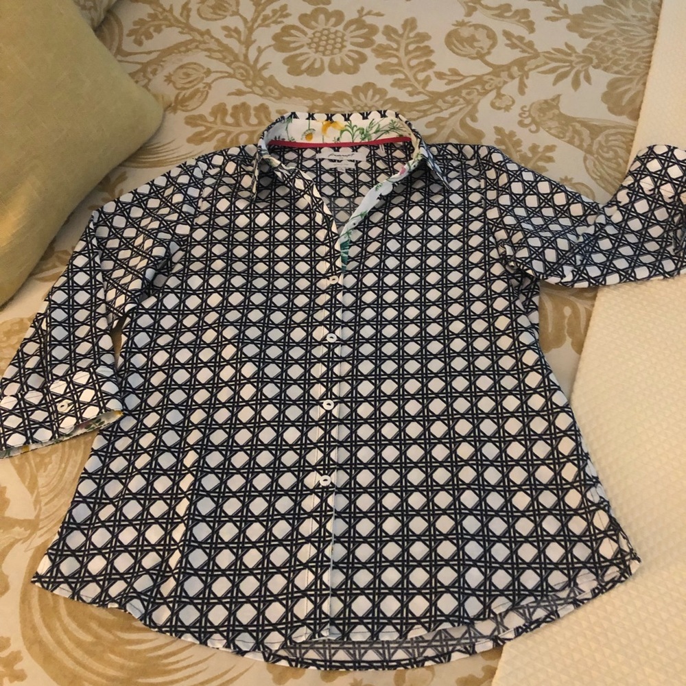 NWOT Foxcroft Wrinkle Free 3/4 Sleeve Blouse